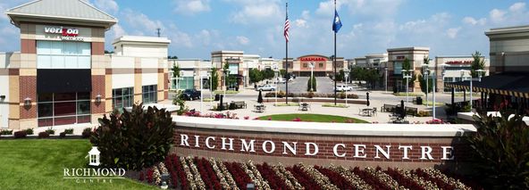 Richmond Centre: Barnes Mill Road & I-75, Richmond, KY 40475